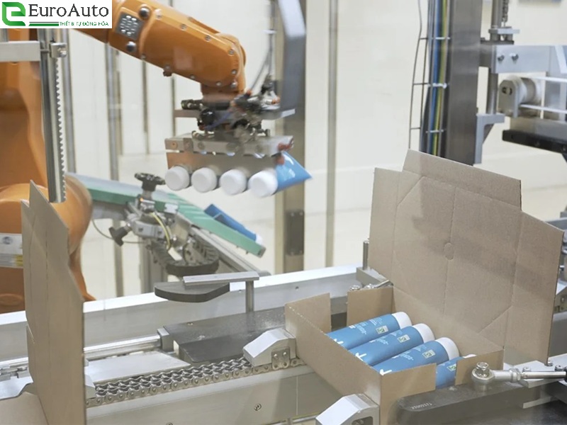 Thiết Kế Lắp Đặt Máy Đóng Gói Tự Động – Giải Pháp Tối Ưu Cho Dây Chuyền Sản Xuất Hiện Đại 2 Thiet-Ke-Lap-Dat-May-Dong-Goi-Tu-Dong-Cong-Nghiep-2